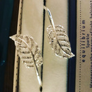 Glitzy feather bracelet - Image 1