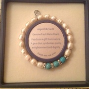 Freshwater pearls and turquoise elasticated bracelet